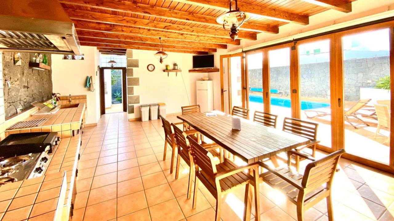Villa Feel Tías Extérieur photo